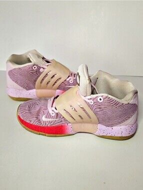 Nike KD 14 ‘Aunt Pearl’ Pink and Red Basketball Sneakers, Size 7.5